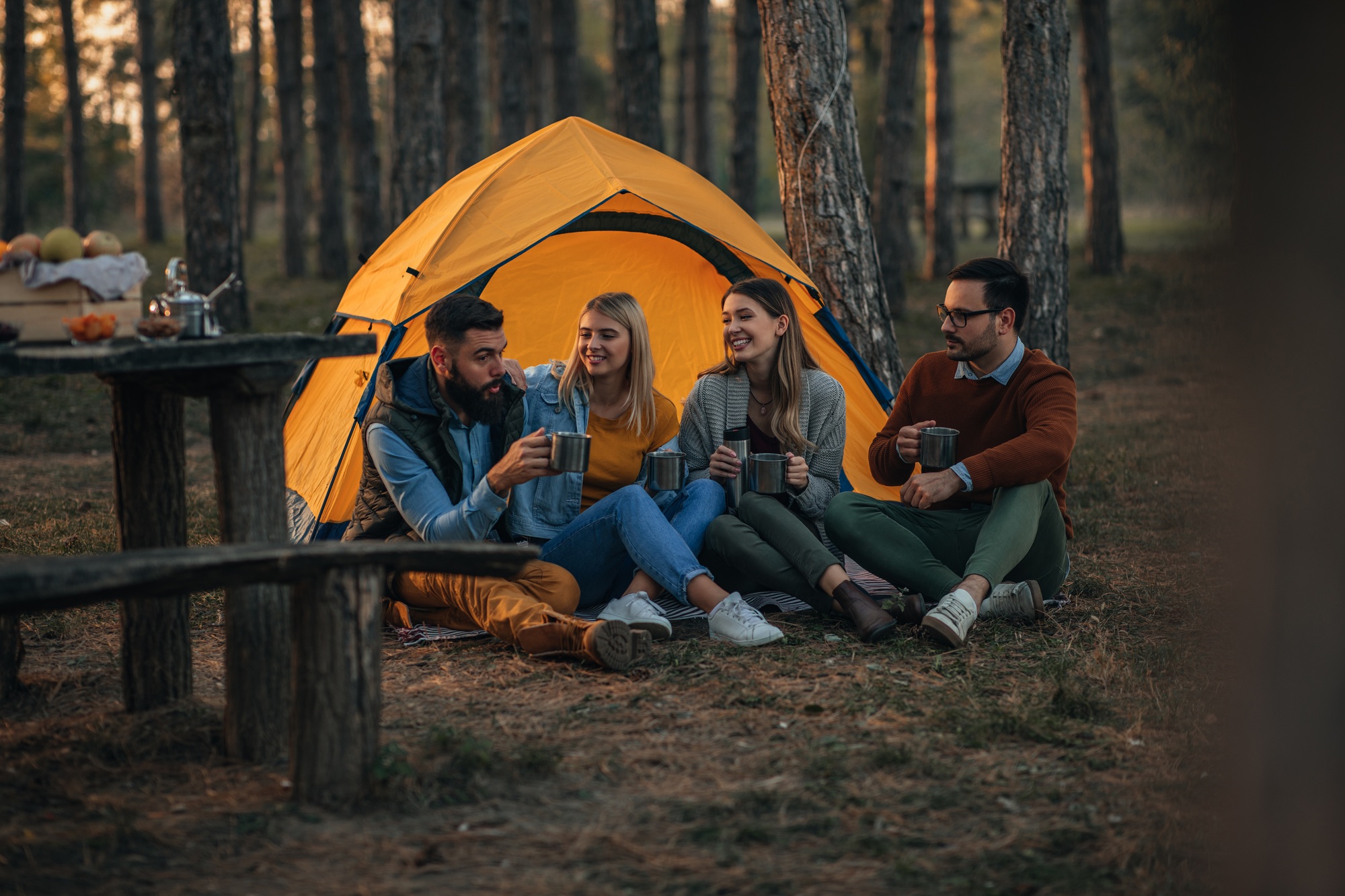 nothings-better-than-a-camping-with-friends.jpg